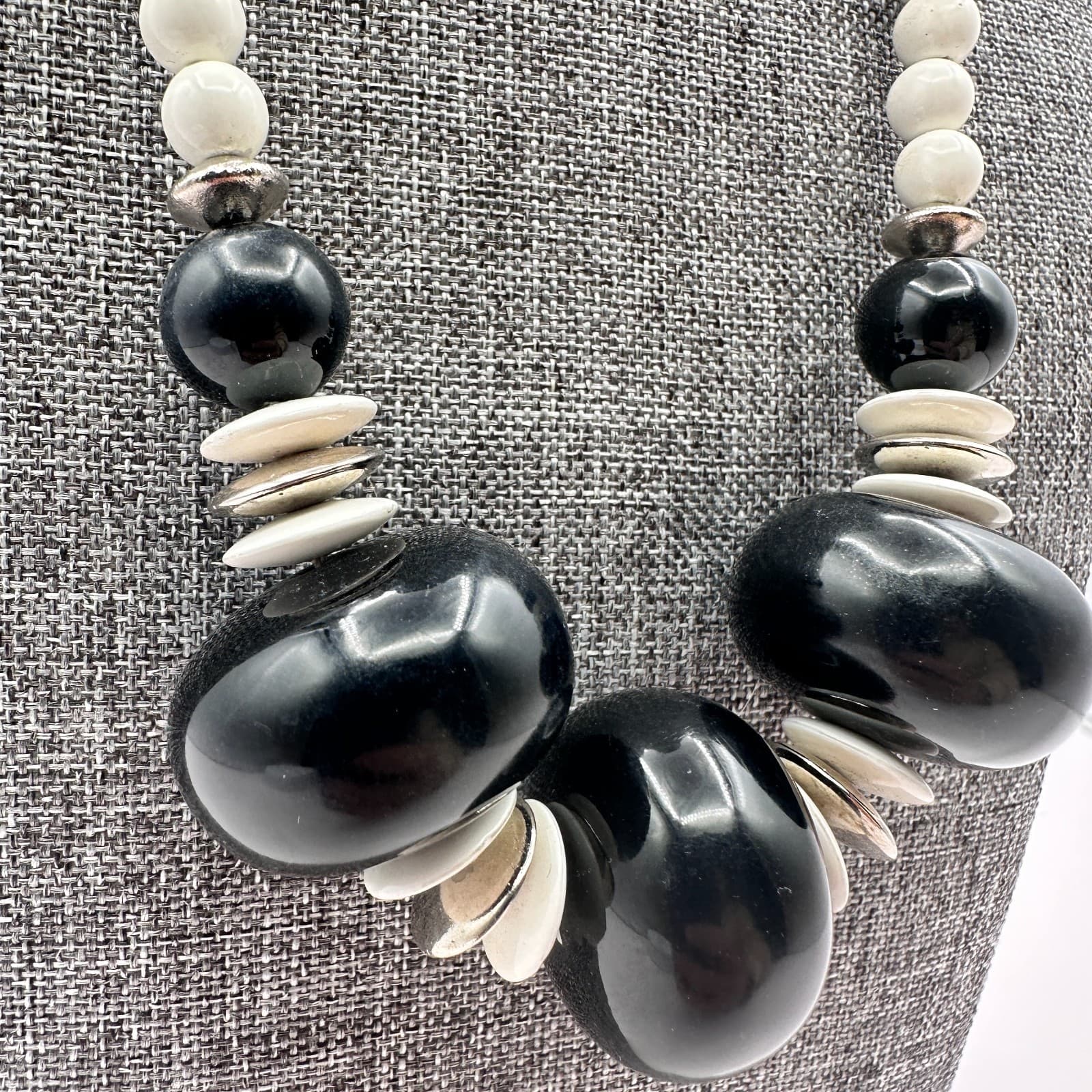 Vintage Y2K Chunky Black & White Statement Necklace Beaded Boho Women's Jewelry - Thumbnail 3