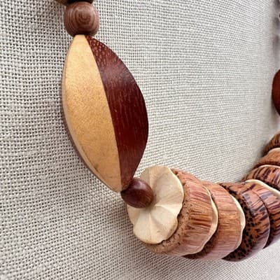 Vintage 80s Bohemian Tribal Chunky Wood Bead Necklace Coconut Shel Brown Jewelry - Thumbnail 4