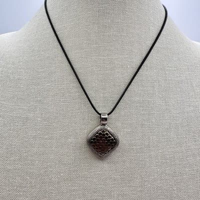 Vintage 90s Silver Tone Dotted Square Pendant Necklace Boho Women's Jewelry Y2K - Thumbnail 2