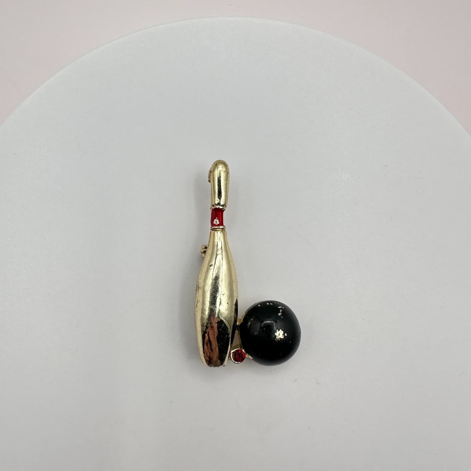 Vintage 90s Gerry’s Gold Tone Bowling Ball Black Brooch Pin Red Rhinestone Retro - Thumbnail 3