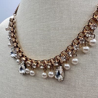 Vintage 80s 90s Crystal Faux Pearl Draped Fringe Necklace Gold Tone Jewelry Bib - Thumbnail 7