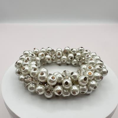 Vintage 90s White Faux Pearl Glass Beaded Cluster Stretch Bracelet Bridal Boho