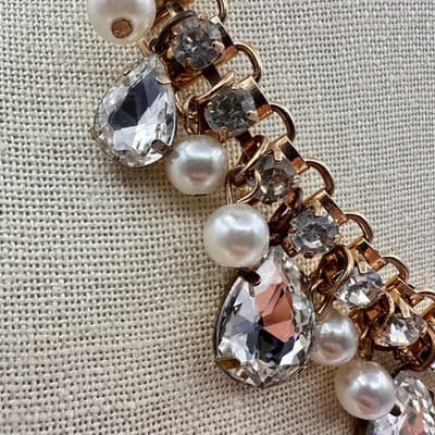 Vintage 80s 90s Crystal Faux Pearl Draped Fringe Necklace Gold Tone Jewelry Bib - Thumbnail 4