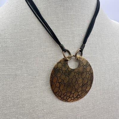 Vintage 90s Multi-strand Cord Gold Tone Large Disc Pendant Necklace Jewelry Bib - Thumbnail 4