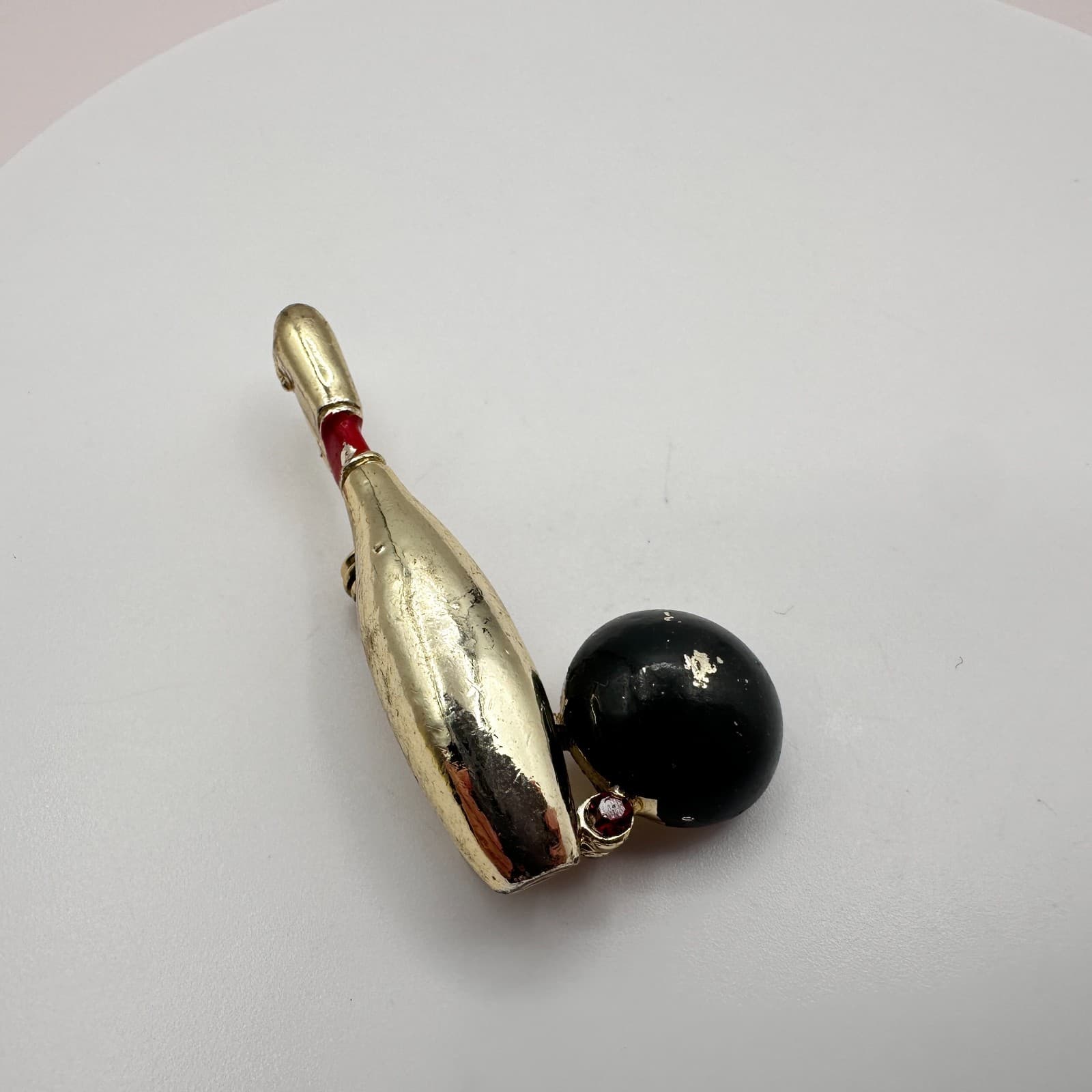 Vintage 90s Gerry’s Gold Tone Bowling Ball Black Brooch Pin Red Rhinestone Retro - Thumbnail 7