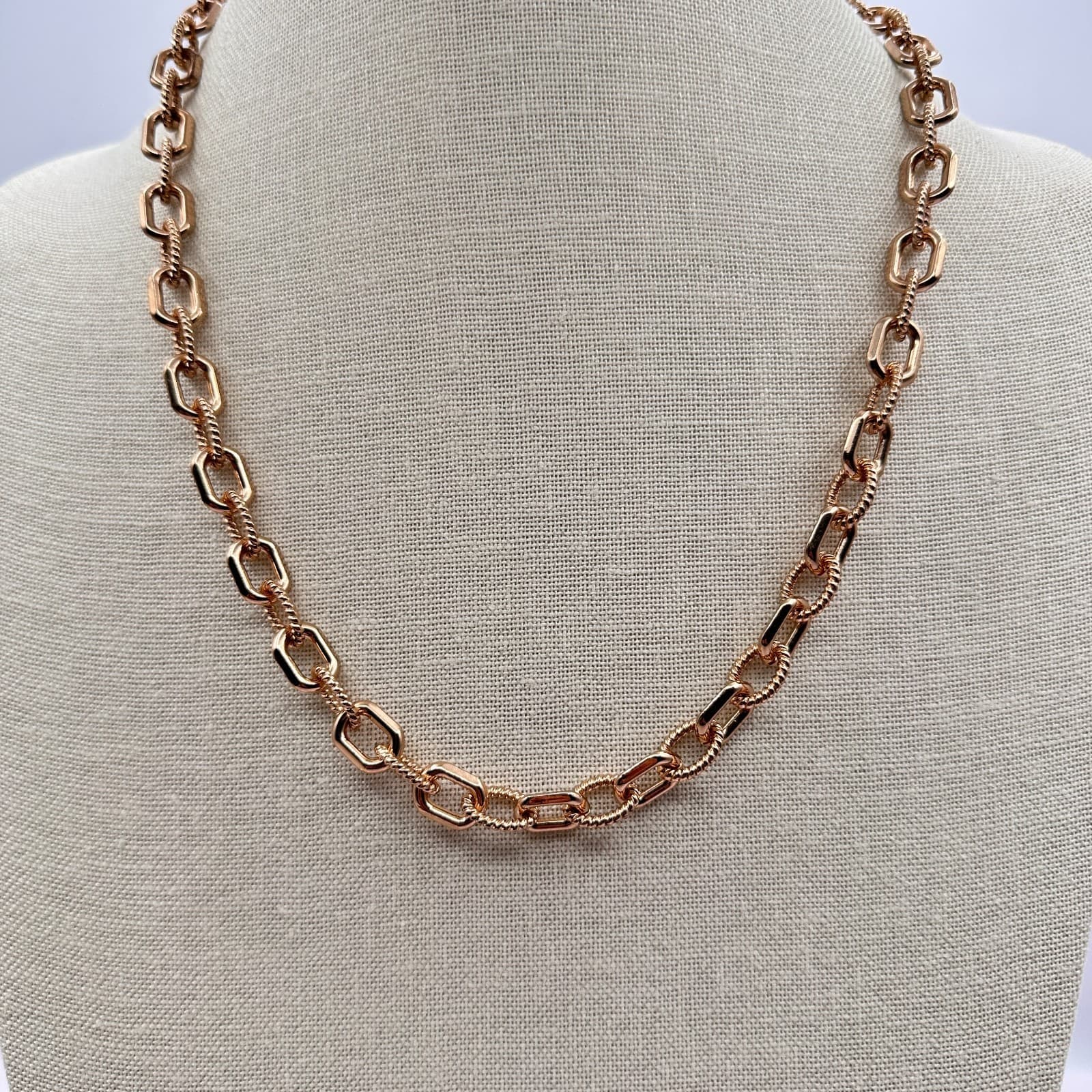 Vintage Y2K Rose Gold Tone Mixed Link Chain Smooth & Twisted Textured Necklace