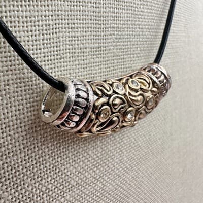 Vintage Y2K Black Cord Clear Crystal Bead Barrel Necklace Two-Tone Jewelry Bib - Thumbnail 6