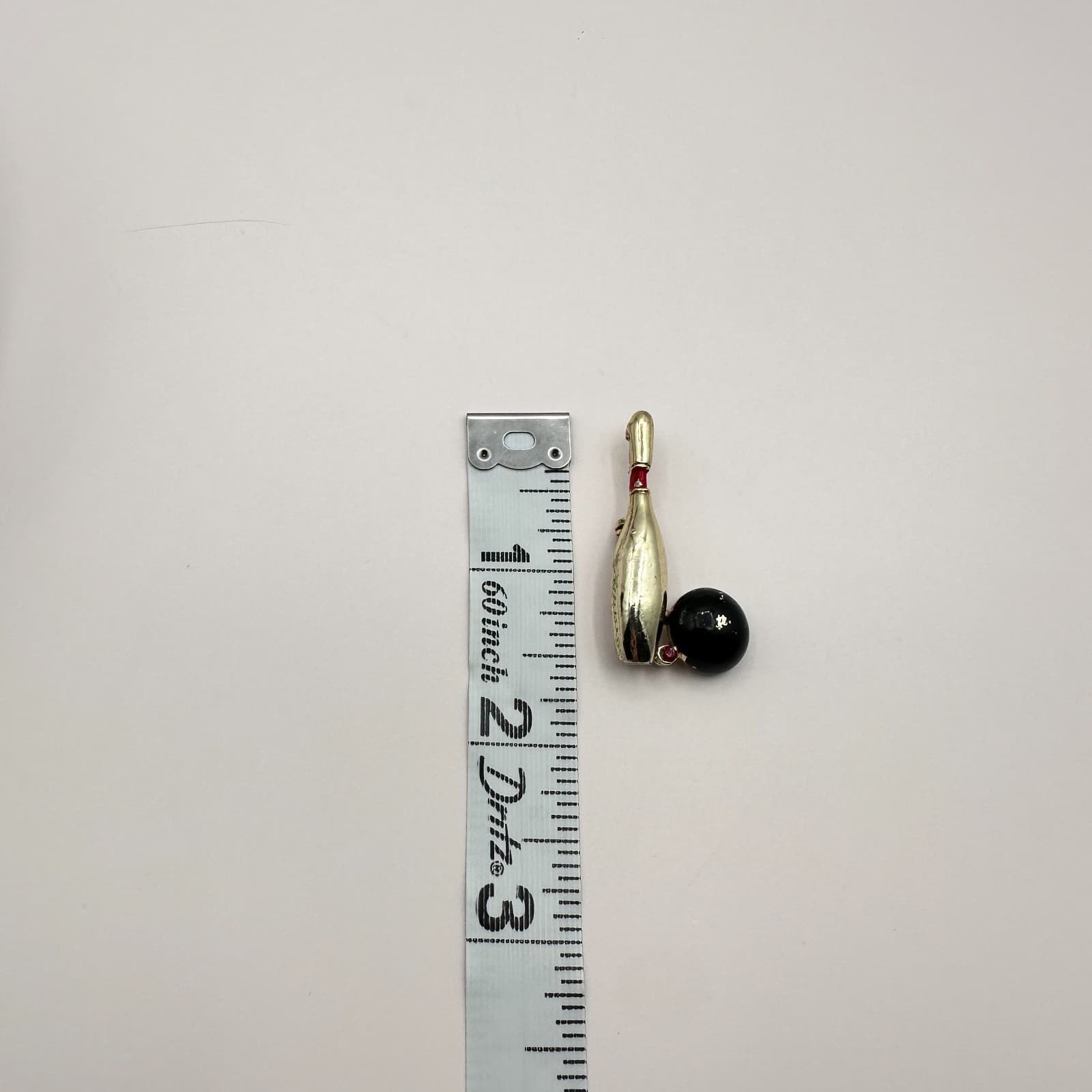 Vintage 90s Gerry’s Gold Tone Bowling Ball Black Brooch Pin Red Rhinestone Retro - Thumbnail 10