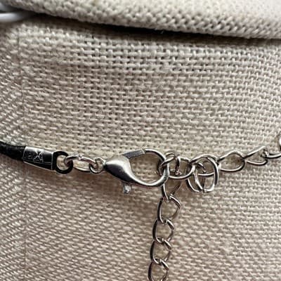 Vintage 90s Art Resin Pendant Necklace Braided faux Leather Women's Jewelry Bib - Thumbnail 7