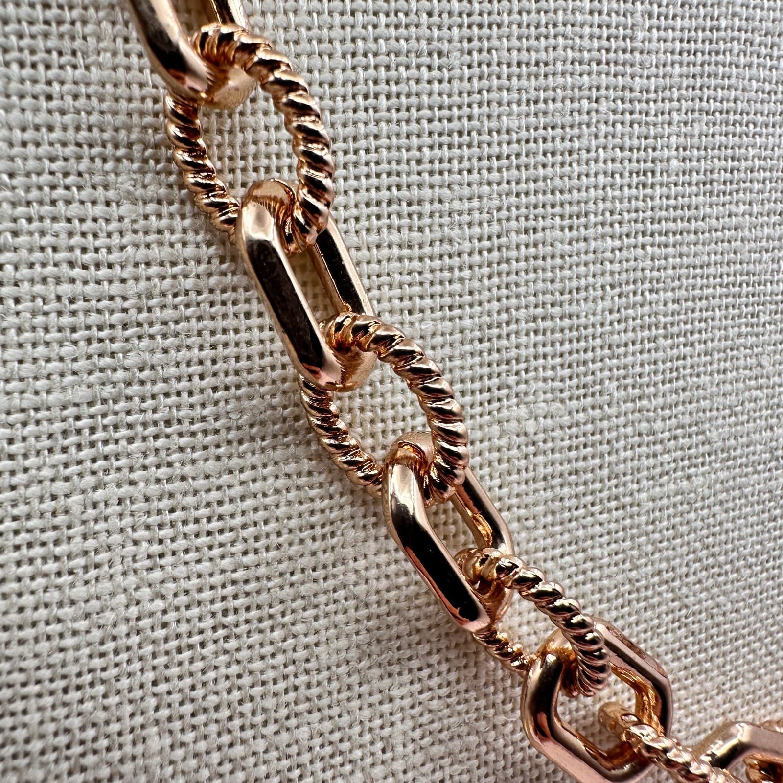 Vintage Y2K Rose Gold Tone Mixed Link Chain Smooth & Twisted Textured Necklace - Thumbnail 3