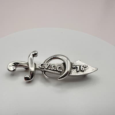 Vintage 70s Scimitar C.V.S.C. 76 Sword Brooch Pin Silver Tone Classic Jewelry - Thumbnail 2