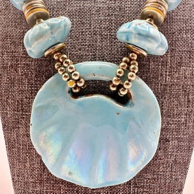 Vintage 90s Iridescent Blue Ceramic Shell Pendant Necklace Beaded Art Pottery - Thumbnail 6