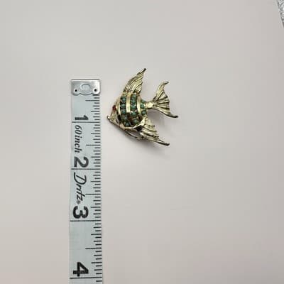 Vintage 80s Gold Tone Angel Fish Brooch Pin Turquoise Beaded Red Rhinestone - Thumbnail 10