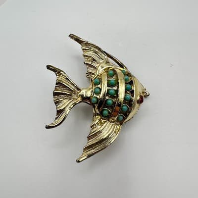 Vintage 80s Gold Tone Angel Fish Brooch Pin Turquoise Beaded Red Rhinestone - Thumbnail 3