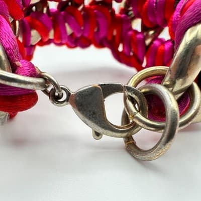 Vintage Y2K Chunky Gold Tone Curb Chain Bracelet Pink & Red Woven Rope Jewelry - Thumbnail 7
