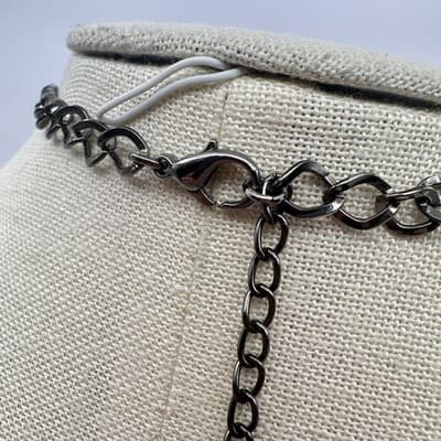Vintage 90s Faux Pearl Beaded Gunmetal Bib Necklace Statement Women's Jewelry - Thumbnail 9