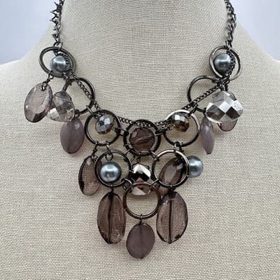 Vintage 90s Faux Pearl Beaded Gunmetal Bib Necklace Statement Women's Jewelry - Thumbnail 8