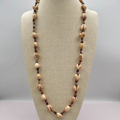 Vintage 90s Cream & Brown Cowry Spiral Shell Necklace Women's Jewelry Boho Bib - Thumbnail 7