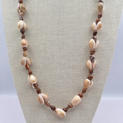 Vintage 90s Cream & Brown Cowry Spiral Shell Necklace Women's Jewelry Boho Bib - Thumbnail 2