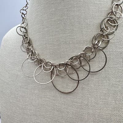 Vintage 90s Silver Tone Multi Circle Link Statement Necklace Boho Modern Jewelry - Thumbnail 6