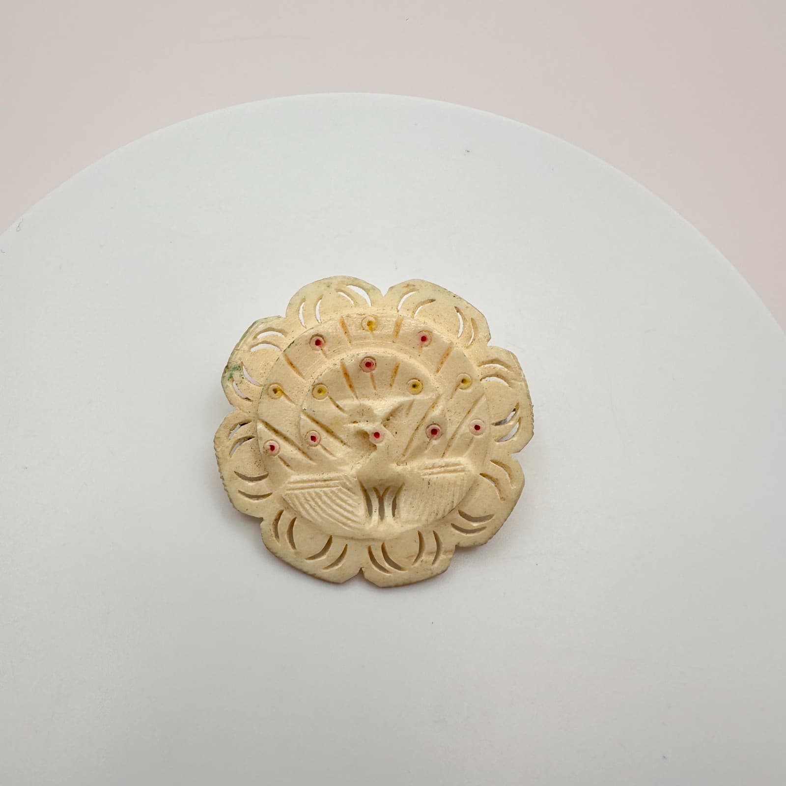 Vintage 80s 90s Hand Carved Resin Peacock Brooch Pin Statement Women's Jewelry - Thumbnail 4