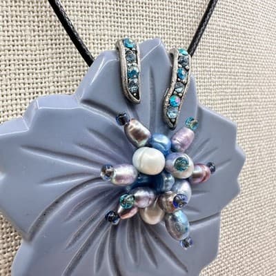 Vintage 90s Mixed Pearl Crystal Flower Pendant Necklace Silver Tone Jewelry Y2K - Thumbnail 6