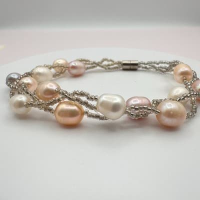 Vintage Y2K Multi-Strand Pearl Seed Beaded Bracelet Set Women's Classic Jewelry - Thumbnail 7