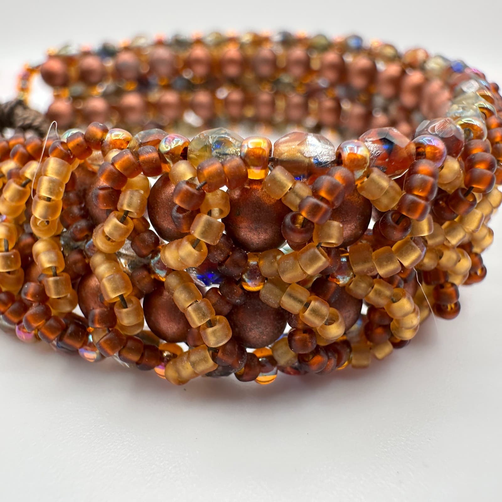Vintage 90s Earth Tone Glass Pearl Beaded Bracelet Bronze Tone Toggle Jewelry - Thumbnail 4