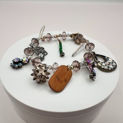 Vintage 90s Pearl & Rhinestone Beaded Spiky Silver Wooden Charm Bracelet Jewelry - Thumbnail 6