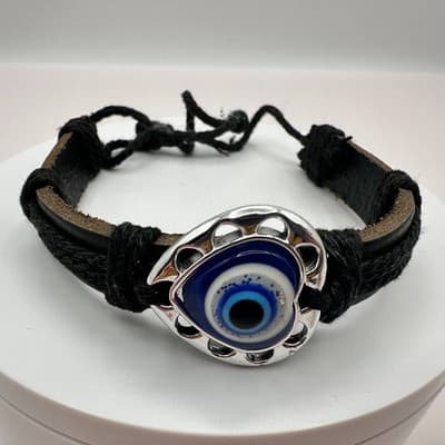 Vintage 80s Silver Tone Eye Heart Black Leather Cord Wrap Bracelet Bngle Jewelry - Thumbnail 3