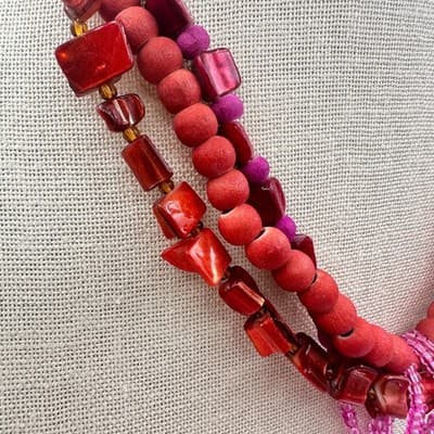 Vintage Y2K Multi Strand Beaded Shell Statement Necklace Women's Jewelry Bib 90s - Thumbnail 6