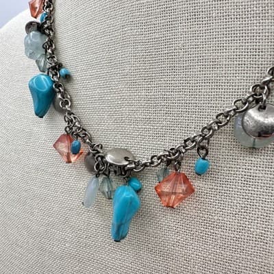 Vintage 90s Silver Tone Turquoise Glass Beaded Charm Link Chain Necklace Jewelry - Thumbnail 5