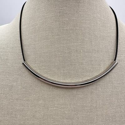 Vintage Y2K Silver Tone Curved Tube Bar Black Cord Necklace Women's Jewelry Boho - Thumbnail 2