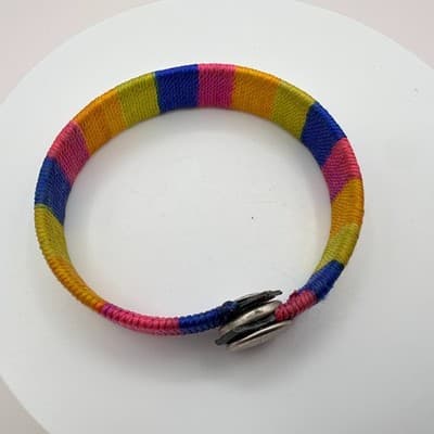 Vintage 90s Rainbow Woven Thread Bangle Bracelet Boho Flower Button Jewelry Y2K - Thumbnail 7