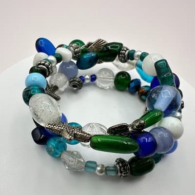 Vintage Y2K Memory Wire Wrap Beaded Bracelet Shell Turtle Starfish Jewelry Y2K - Thumbnail 3