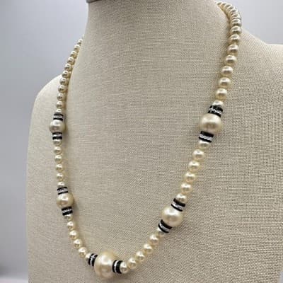 Vintage 80s Cream Faux Pearl Beads Statement Necklace Classic Fashion Jewelry - Thumbnail 7
