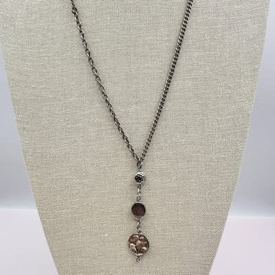 Vintage 90s Silver Tone Hammered Disc Drop Necklace Boho Classic Fashion Jewelry - Thumbnail 2