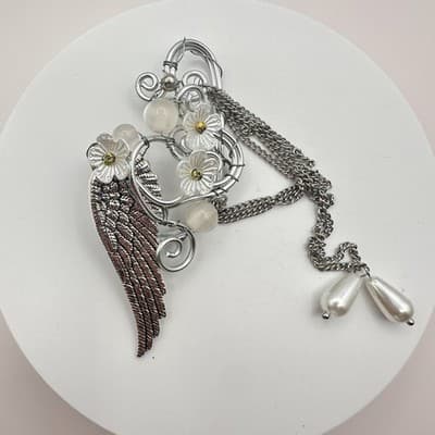 Vintage Y2K Silver Tone Angel Wing Non Piercing Ear Cuff Dangle Chain Jewelry - Thumbnail 2