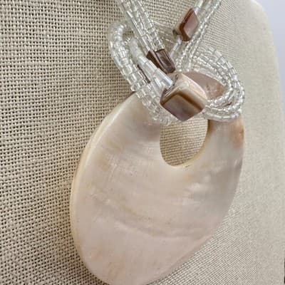 Vintage Y2K Multi-strand Beads Pearl Shell Pendant Necklace Silver Tone Jewelry - Thumbnail 4