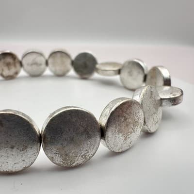 Vintage 90s Silver Tone Matte Disc Bead Stretch Bracelet Minimalist Boho Jewelry - Thumbnail 5
