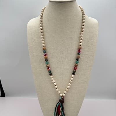 Vintage 90s Beaded Tassel Necklace Western Boho Classic Women's Fashion Jewelry - Thumbnail 2