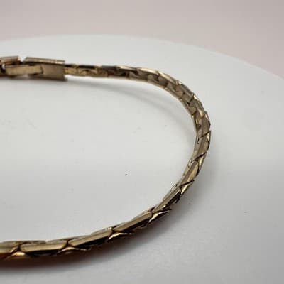 Vintage 90s Gold Tone serpentine Chain Bracelet Minimalist Fashion Jewelry - Thumbnail 5