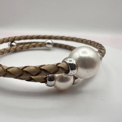 Vintage 90s Braided Tan Leather Wrap Bracelet Silver Tone Cream Pearl Boho Y2K - Thumbnail 4