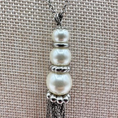 Vintage 90s Silver Tone Faux Pearl Tassel Chain Necklace Boho Fashion Jewelry - Thumbnail 3