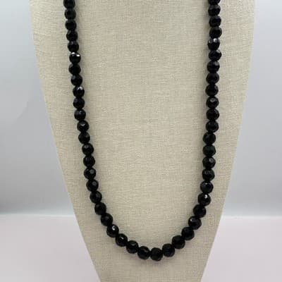 Vintage 90s Black Glass Faceted Round Beaded Necklace Classic Goth Jewelry - Thumbnail 7