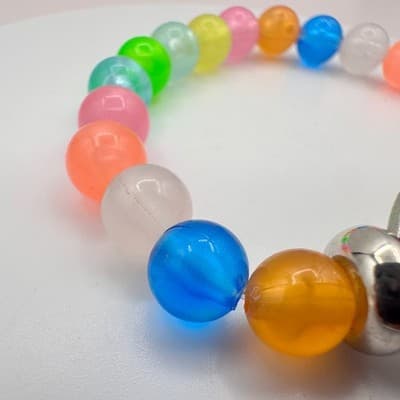 Vintage 90s Princess Belle Portrait Glass Bead Stretch Bracelet Fashion Jewelry - Thumbnail 3
