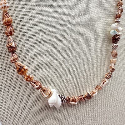 Vintage 90s Cowrie Shell Strand Necklace Boho Beach Nautical Fashion Jewelry Y2K - Thumbnail 6