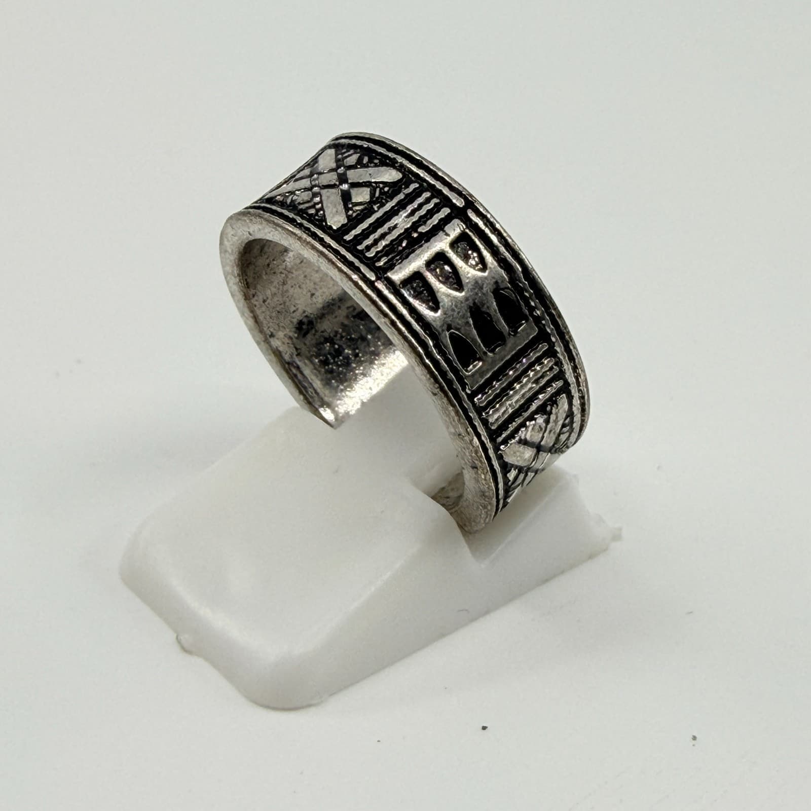 Vintage Southwestern Silver Tone Engraved Geometric Band Cuff Ring Retro Boho - Thumbnail 4