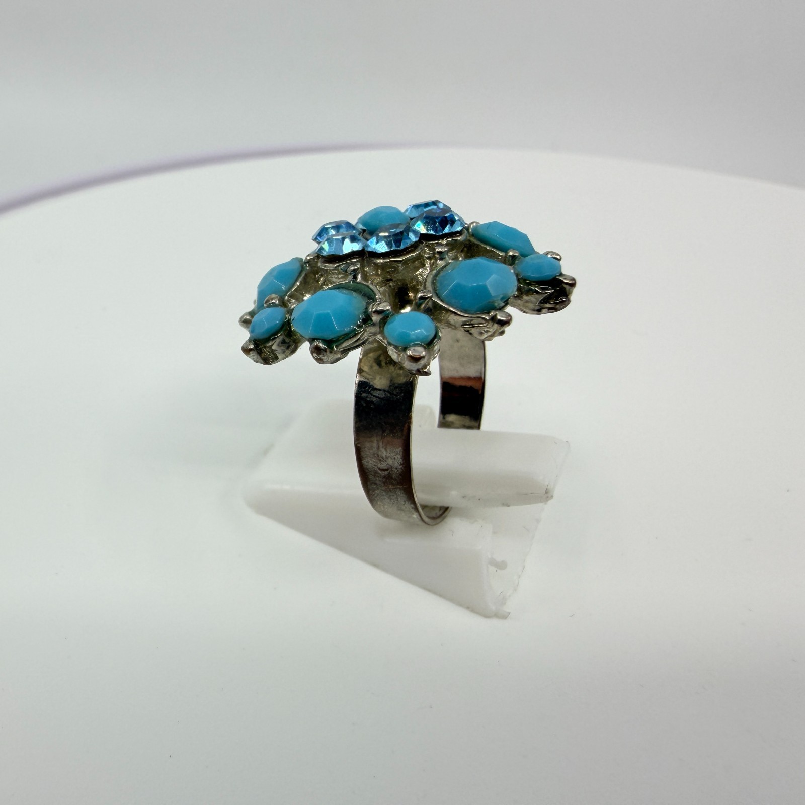 Vintage Blue Rhinestone Turquoise Tone Resin Cluster Statement Ring Silver Tone - Thumbnail 5