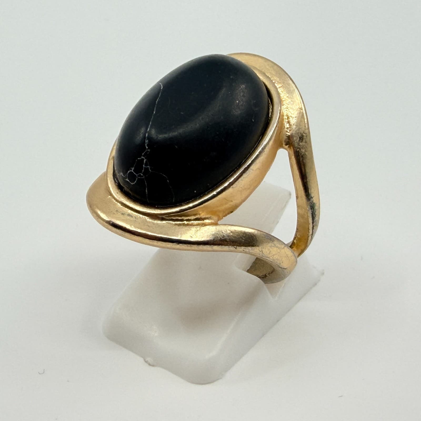 Vintage Gold Tone Faux Black Marble Cabochon Split Band Statement Ring Retro - Thumbnail 4